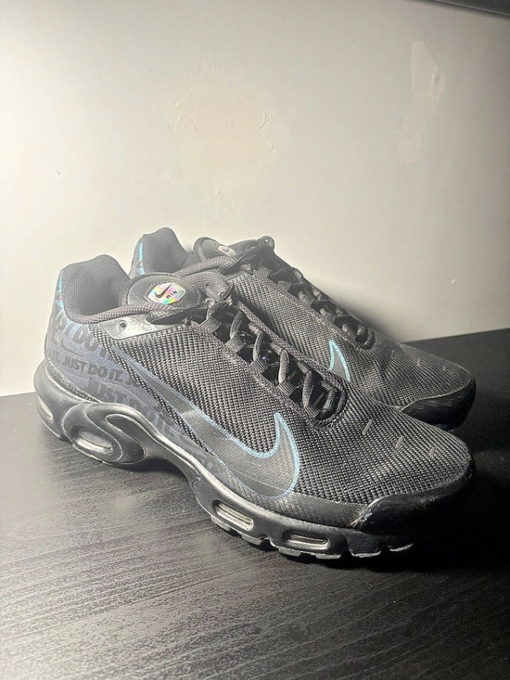 Nike Air Max Plus TN's Iridescent "Just Do It"